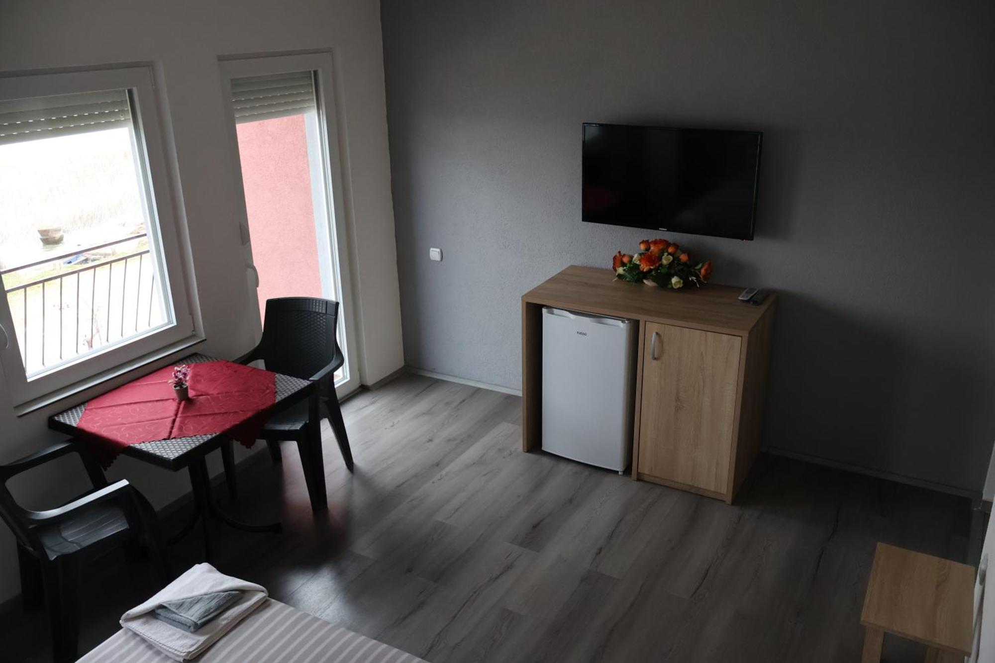Ajkoski Apartments Peštani Exteriér fotografie